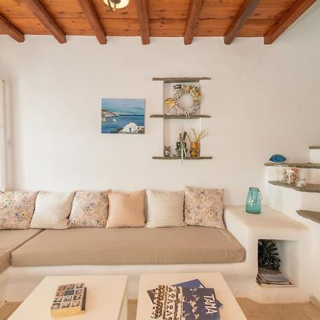 Casa Di Sole E Sabbia Villa Tínos Exteriör bild